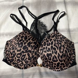 Victoria’s Secret very sexy push up bra